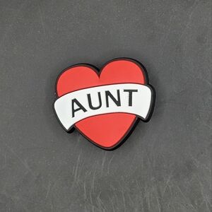 (5/$15) Aunt Heart Croc Charm